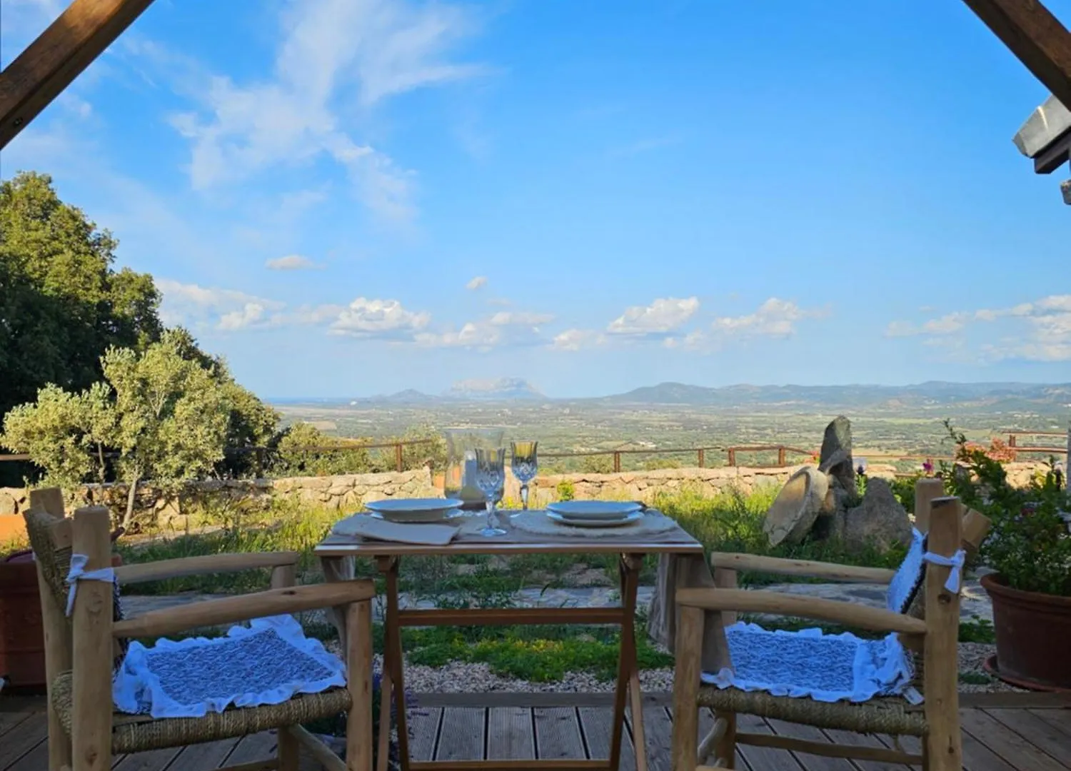 Belvedere Country House Enas